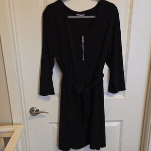 Black Long Sleeve Dress with Zipper